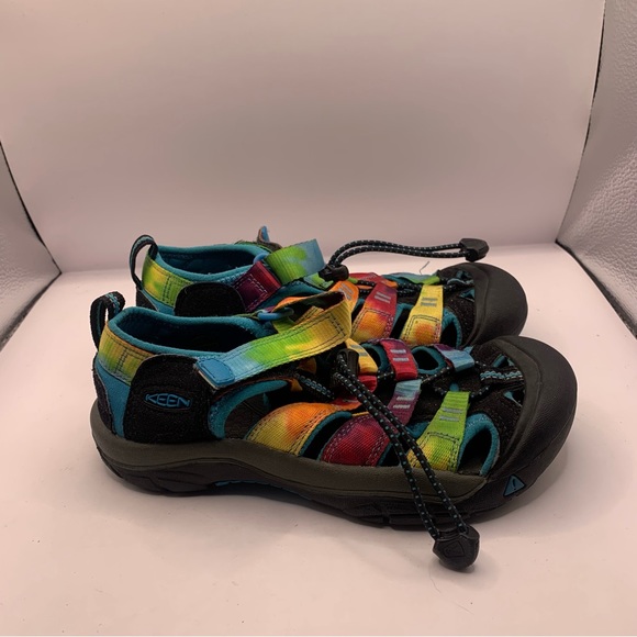 KEEN Newport Retro Rainbow Tie Dye Big Girl  Size 2 Waterproof Sport Sandals - Picture 1 of 8